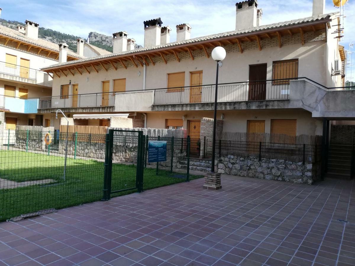 Alojamientos Rurales Vado Ancho La Encina 阿罗约弗里奥 外观 照片